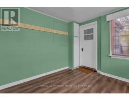 10 PARKSIDE DRIVE - 4