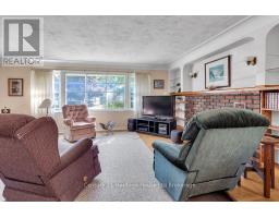 10 PARKSIDE DRIVE - 8