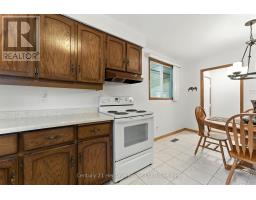 1043 CANFIELD CRESCENT - 17