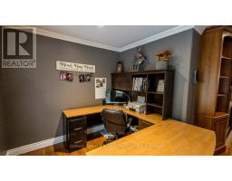 9862 LAKESHORE DRIVE - 16