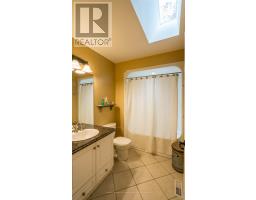 9862 LAKESHORE DRIVE - 38