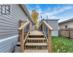 596101 HWY 59 TROPICANA No.15 CRESCENT E - 6