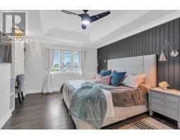 12 OLIVER CRESCENT - 20