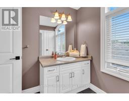 12 OLIVER CRESCENT - 30