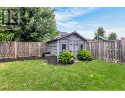 12 OLIVER CRESCENT - 44