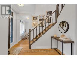 12 OLIVER CRESCENT - 5