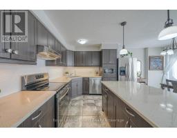 722 FRONTENAC CRESCENT - 13