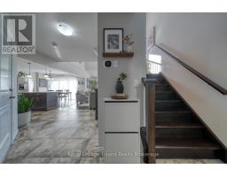 722 FRONTENAC CRESCENT - 16