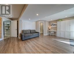 722 FRONTENAC CRESCENT - 30