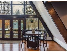 525639 OXFORD CENTRE ROAD - 11