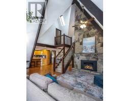 525639 OXFORD CENTRE ROAD - 12