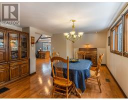 525639 OXFORD CENTRE ROAD - 16