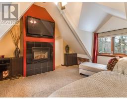 525639 OXFORD CENTRE ROAD - 26