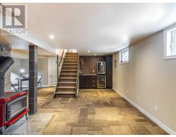 525639 OXFORD CENTRE ROAD - 36