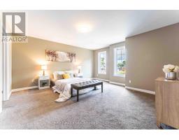 8 - 343 HURON STREET - 14