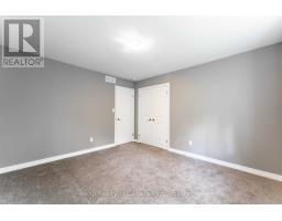 8 - 343 HURON STREET - 22