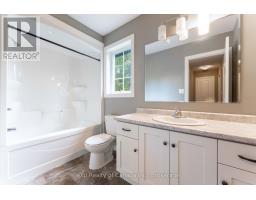 8 - 343 HURON STREET - 23