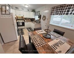 3 - 388 SPRINGBANK AVENUE N - 12