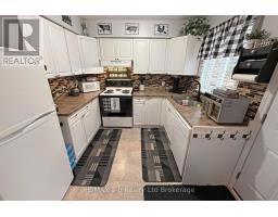 3 - 388 SPRINGBANK AVENUE N - 13