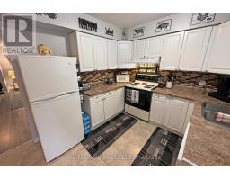 3 - 388 SPRINGBANK AVENUE N - 14