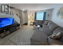 3 - 388 SPRINGBANK AVENUE N - 6