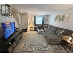 3 - 388 SPRINGBANK AVENUE N - 7