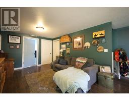 853 NORFOLK COUNTY 28 ROAD - 11