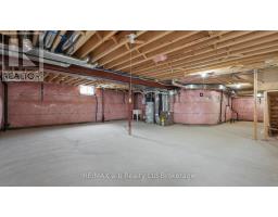 107 CAYLEY STREET - 14