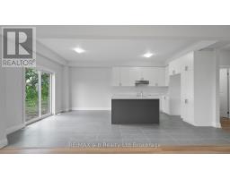 107 CAYLEY STREET - 7