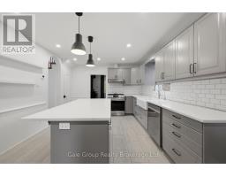 1349 QUEEN STREET - 12