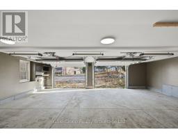 1349 QUEEN STREET - 40