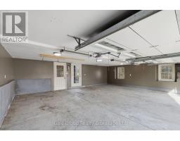 1349 QUEEN STREET - 41