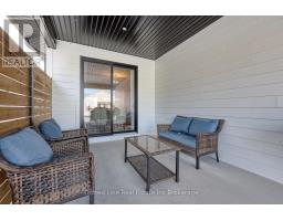 7 CHARLES COURT - 27