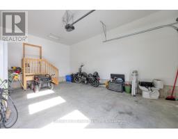 7 CHARLES COURT - 30