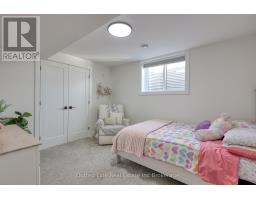 7 CHARLES COURT - 36