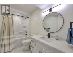 7 CHARLES COURT - 37