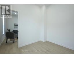 12 MARIAM STREET - 32