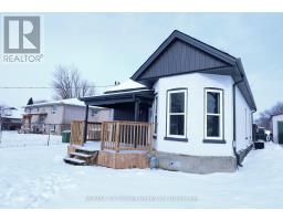 12 MARIAM STREET - 43