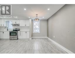 123 CHARLES STREET E - 10