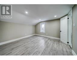 123 CHARLES STREET E - 19