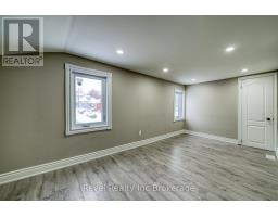 123 CHARLES STREET E - 24