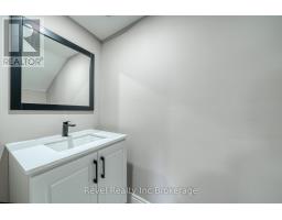 123 CHARLES STREET E - 25