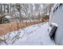 123 CHARLES STREET E - 31