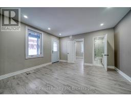 123 CHARLES STREET E - 4