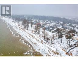 4 JENNY WREN LANE - 34