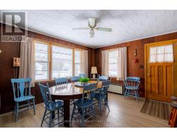 4 JENNY WREN LANE - 9