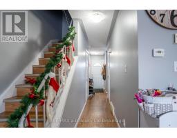 27 - 10 DUFFERIN STREET - 6