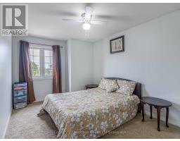 702 FRONTENAC CRESCENT - 16