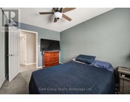 118 CANROBERT STREET - 21