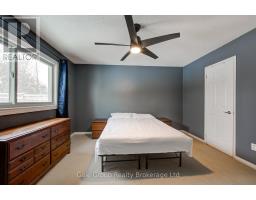 118 CANROBERT STREET - 25